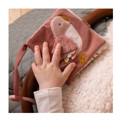 Libro de ropa con actividades | Little Dutch  LITTLE DUTCH