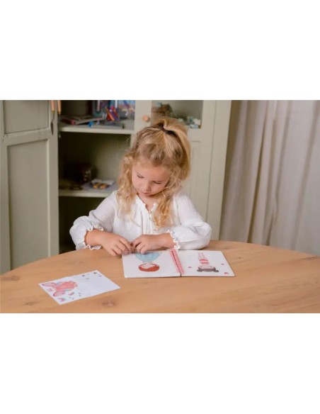 Llibre Vesteix a Rosa & Friends Little Dutch amb Adhesius i Accessoris