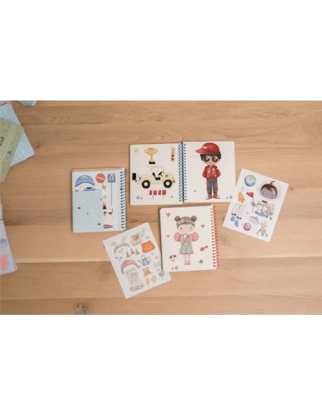 Llibre Vesteix a Rosa & Friends Little Dutch amb Adhesius i Accessoris